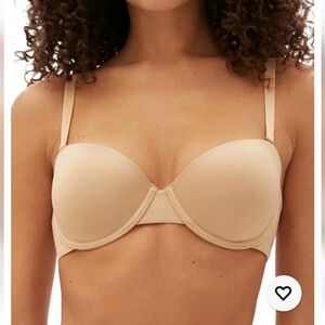 NWT GapBody Everyday Essentials Multi-Way Bra Beige